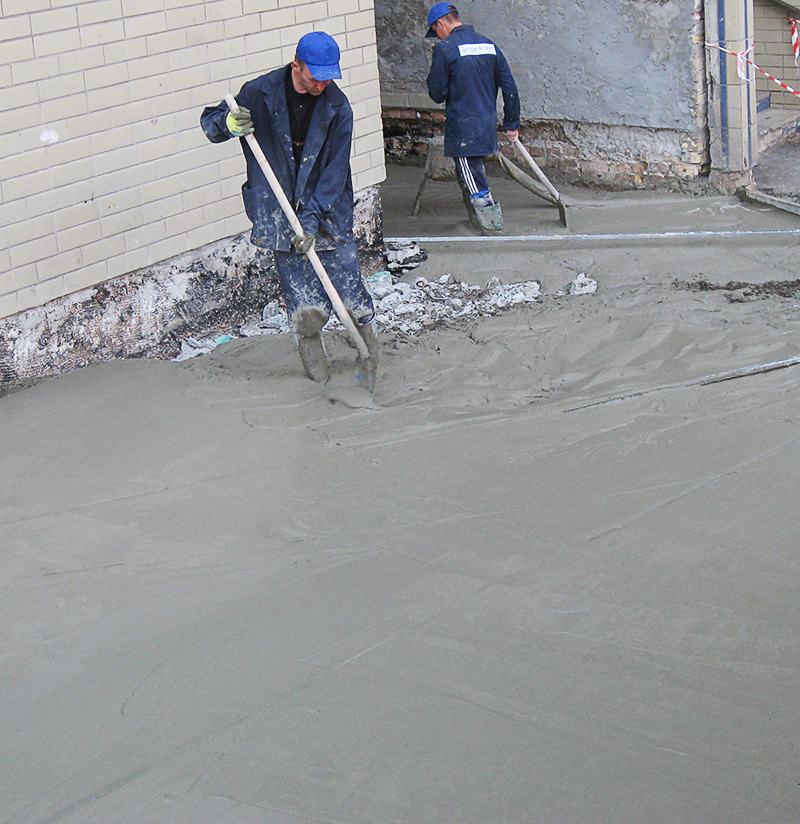 Устройство теплоизолирующих плит по грунту