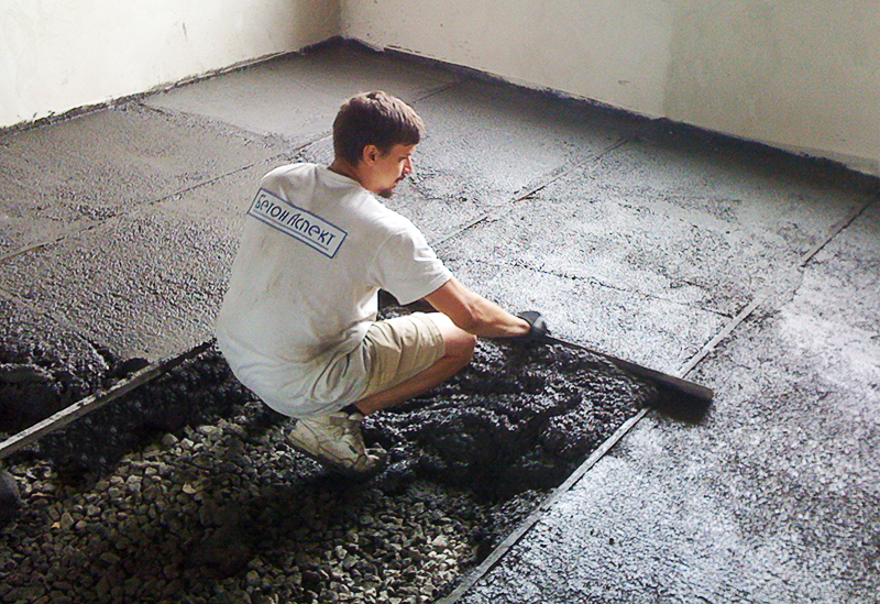 теплоизоляция пола пенобетоном